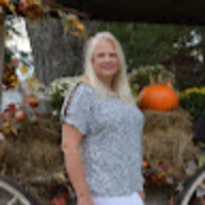 Meet your Posher, Janel